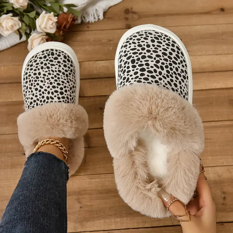 Chaussons d'Hiver en Peluche Dottie™ — Chaussons Sandalo, vue 1