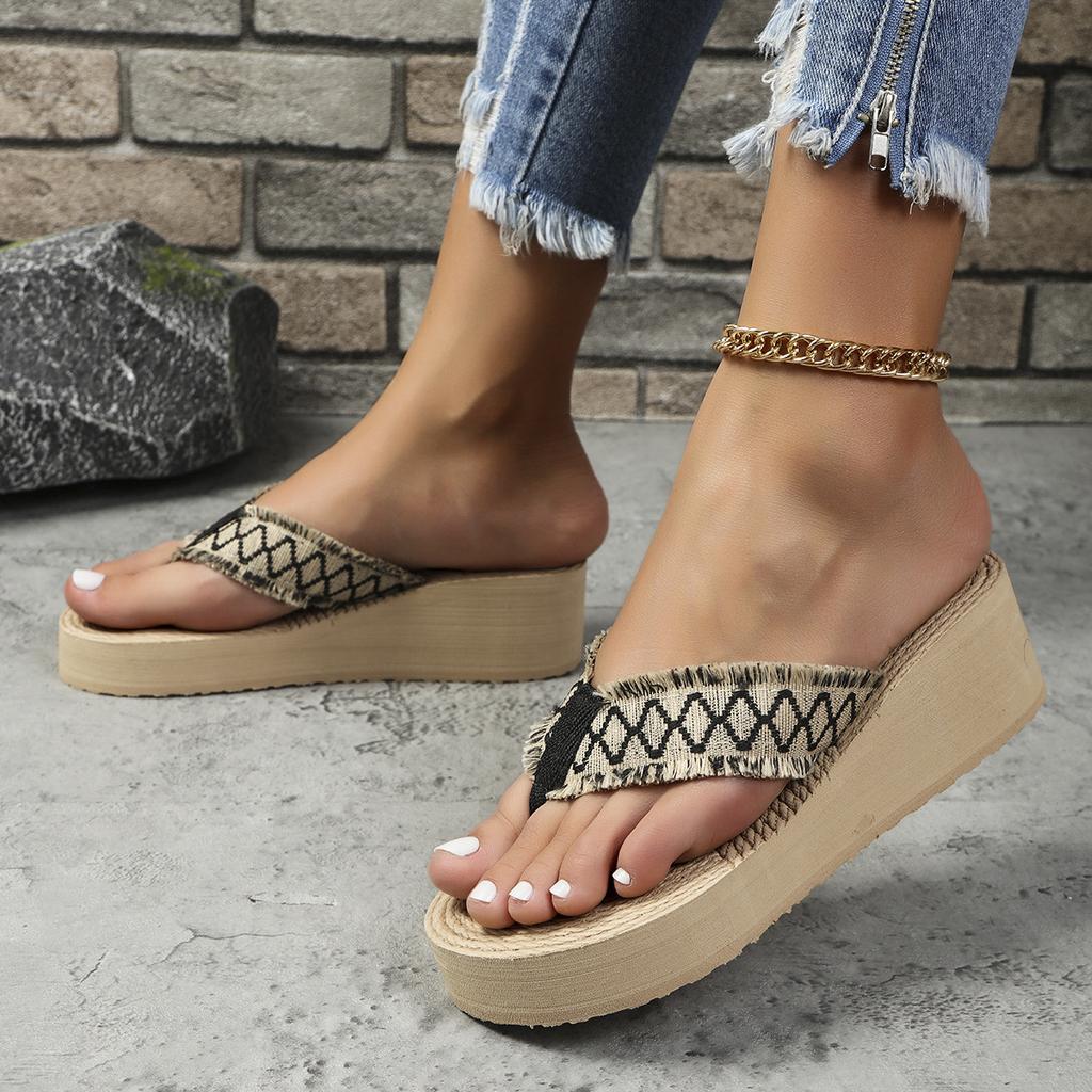 Compensées Tressées Zora™ — Chaussures Compensées Sandalo, vue 1