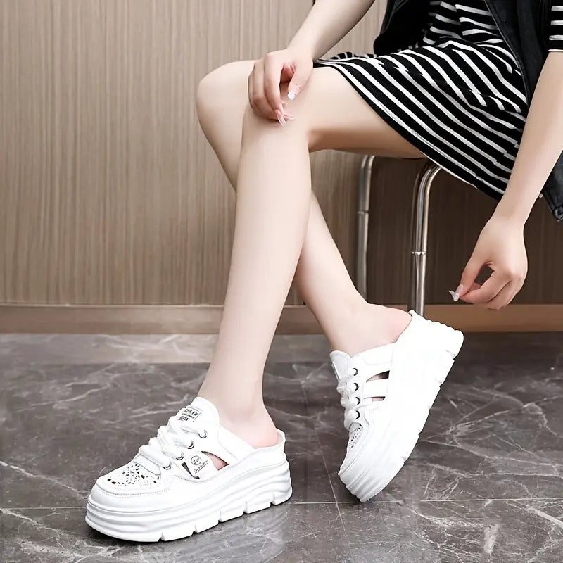 Chaussures Blanches à Talon Ouvert — Chaussures Sandalo, vue 1