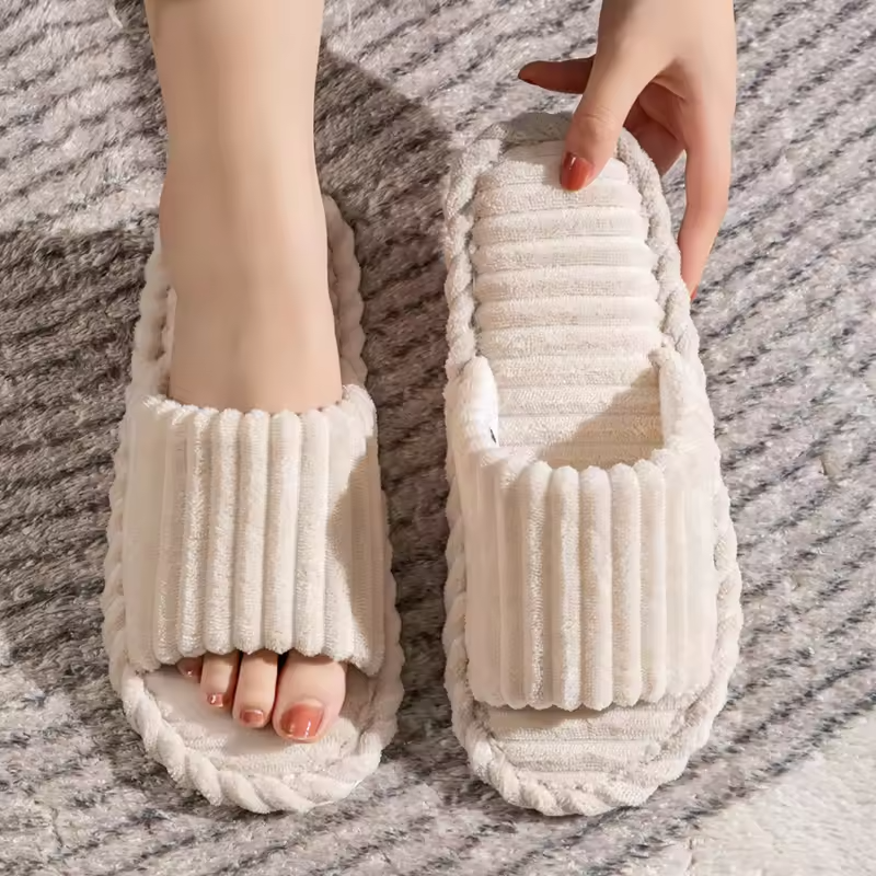 Chaussons Plats Fins — Chaussons Sandalo, vue 1