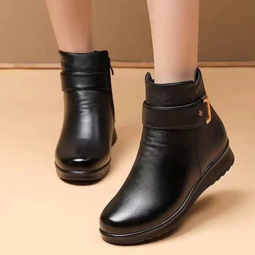 Bottes Orthopédiques en Cuir à Boucle™ — Chaussures à Bout Large Sandalo, vue 1