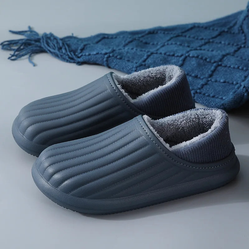 Chaussures Douillettes en Fausse Fourrure™ — Chaussures Sandalo, vue 1