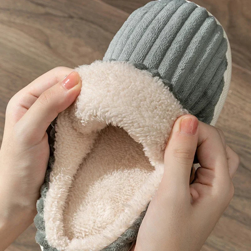 Chaussons Plats en Peluche Douillets — Chaussons Sandalo, vue 2